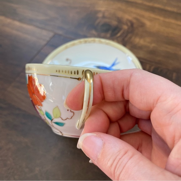 Vintage Nippon Japan Hand Painted Tea Cup and Saucer - Picture 5 of 10